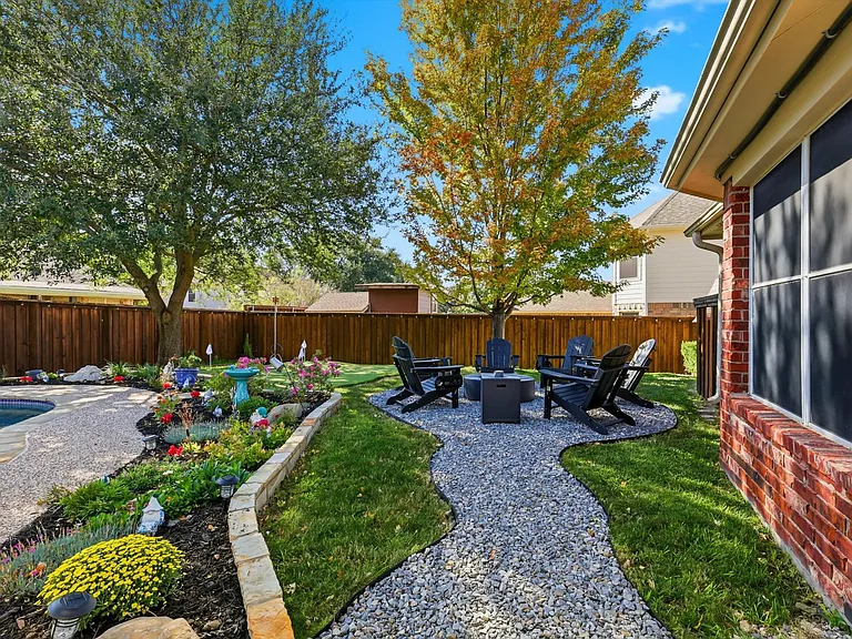 2831 Rosewood Blvd — Photo 37