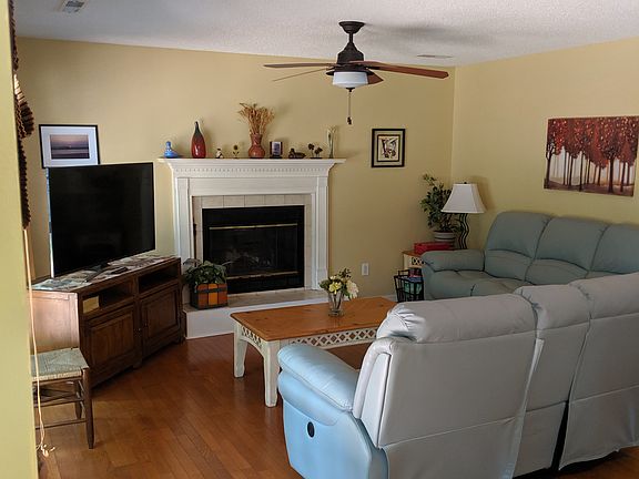 5th image of 3225 Seaborn Dr