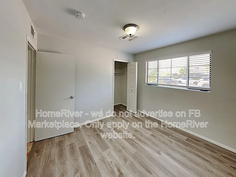 3623 W Luke Ave — Photo 14