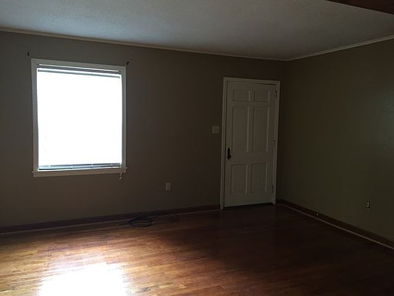 5th image of 172 Batesville Dr
