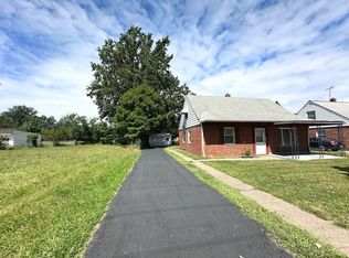 23781 Hartland Dr, Euclid, OH 44123