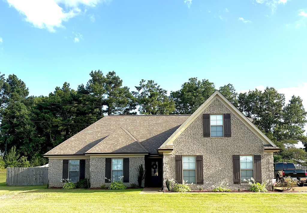 306 Eagle View Dr - Property Image
