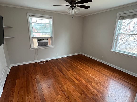 5th image of 3128 N Biltmore Ave