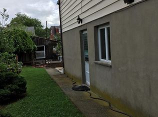 73 Grove St, Lodi, NJ 07644