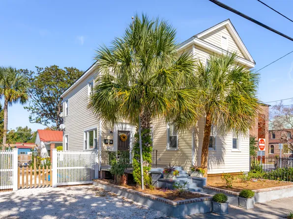 376 Race St, Charleston, SC 29403