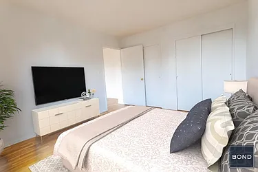 Rented by Bond New York