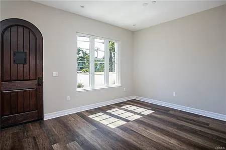 621 Fairview Ave #B — Photo 4