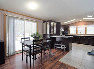 645 Lockehaven Rd, Enfield, NH 03748