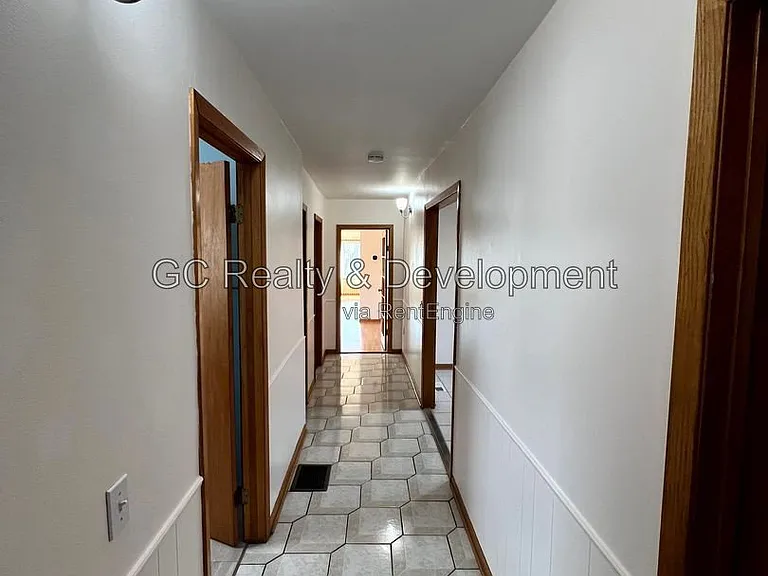 4447 N Melvina Ave #1 — Photo 5