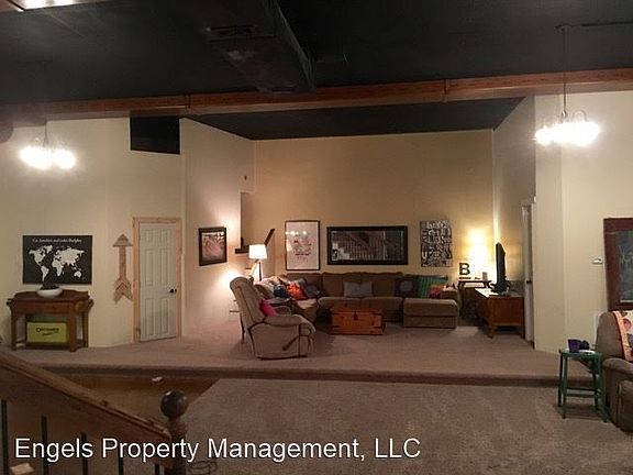 4th image of 924 N Topeka St APT 204