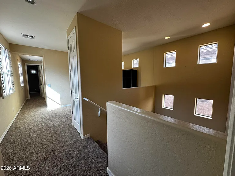 837 W Village Pkwy — Photo 14