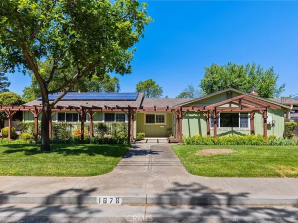 1676 Vallombrosa Ave, Chico, CA 95926