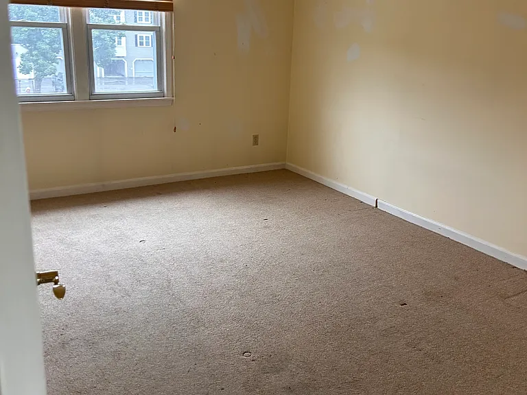 84 Tennis Plaza Rd #18 — Photo 8