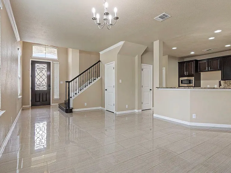 7324 Bandera Ranch Trl #B — Photo 7