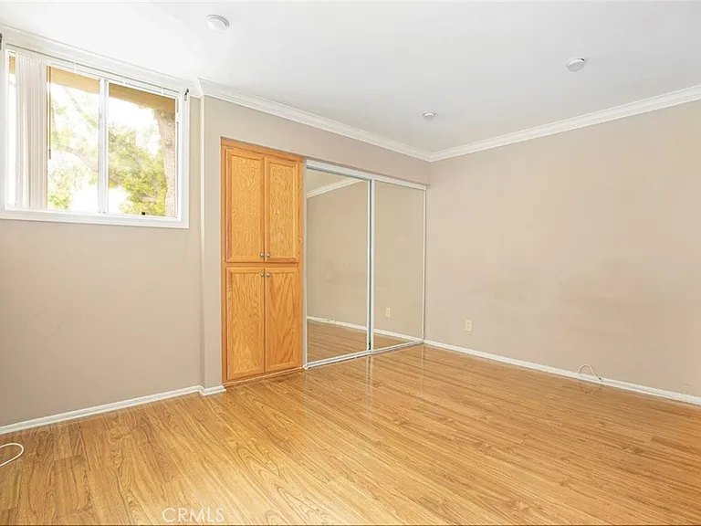 5325 Newcastle Ave #322 — Photo 11