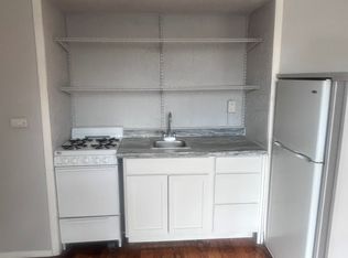 206 Union St APT 8, Schenectady, NY 12305