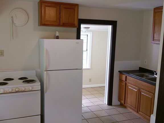 3rd image of 2505 Tyrell Dr