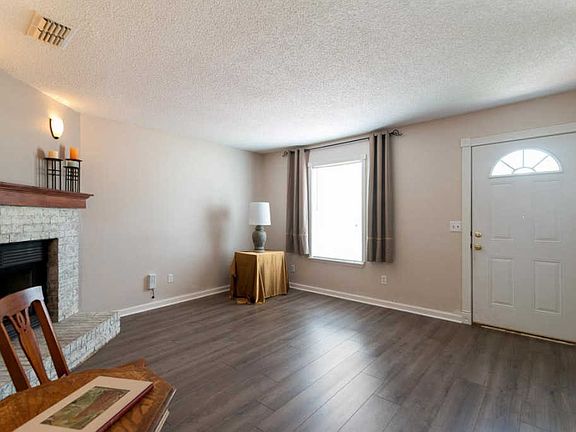 5th image of 1355 Bellshire Terrace Dr