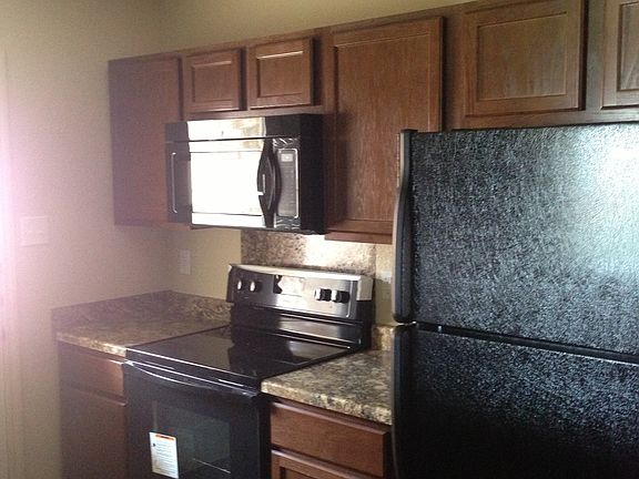 3rd image of 620 Kacie Dr