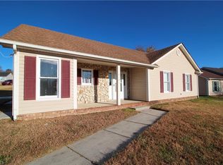 2101 Owens St, Greensboro, NC 27405