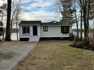 70 Macarthur Dr, Millbury, MA 01527