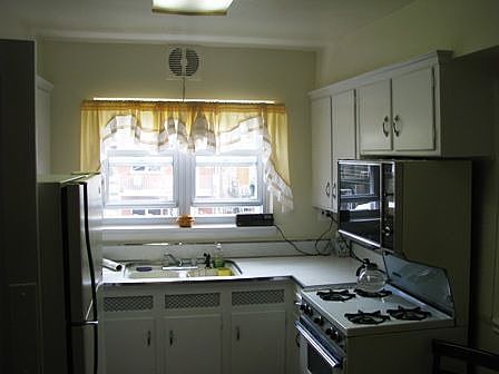 Kitchen1