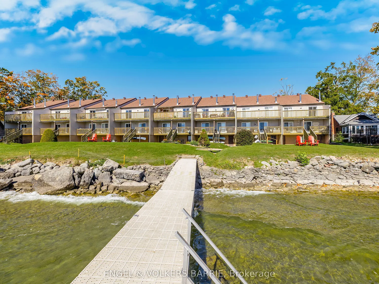 2 bed, $2,600 — Photo 2