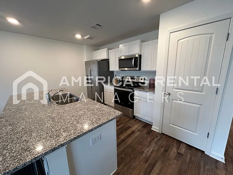 7213 Wilburton Ln — Photo 28