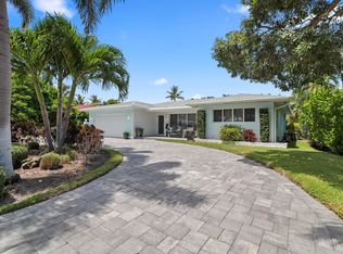 337 Cascade Ln, Palm Beach Shores, FL 33404