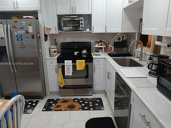 2nd image of 6301 N University Dr APT 202
