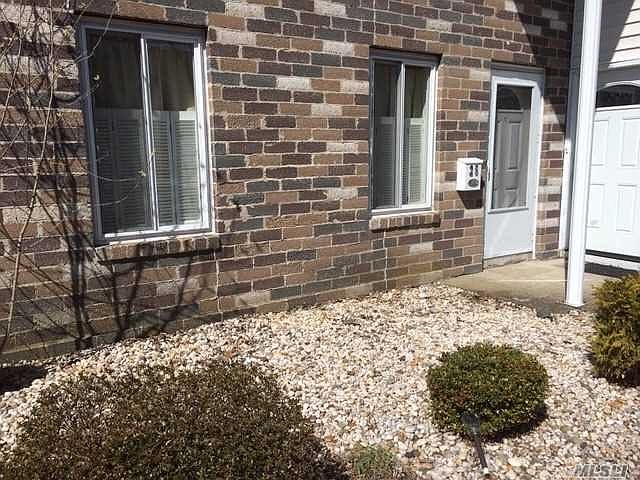 1st image of 25 Sierra Ct