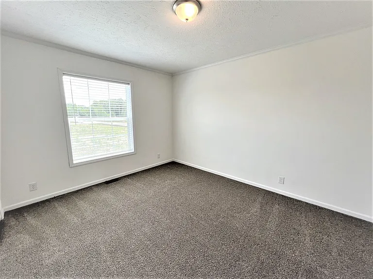 16181 Lancaster Way — Photo 23