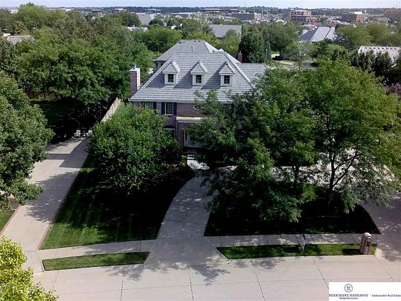 3rd image of 13917 Charles St