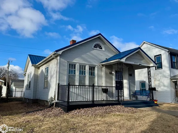 905 S 10th St, Burlington, IA 52601