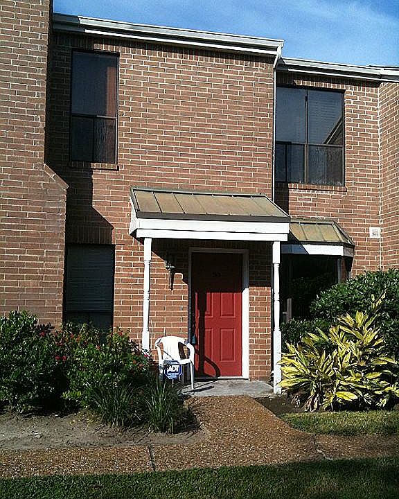 1st image of 12550 Piping Rock Dr APT 30