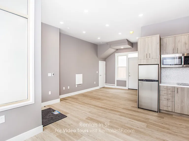 387 26th Ave — Photo 3