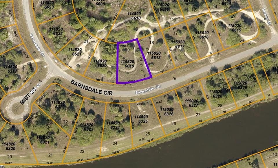 1st image of Barnsdale Cir