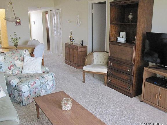 5th image of 101 N Riverside Dr APT 510