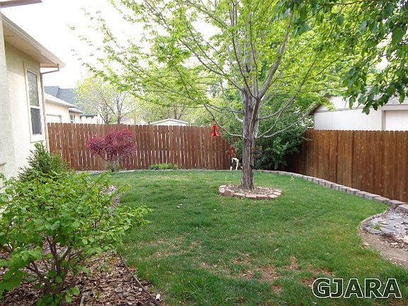 4th image of 895 Outlook Ct