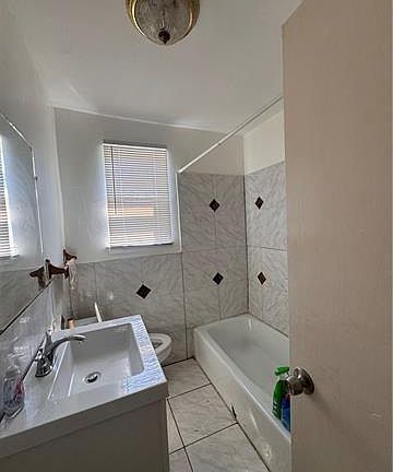 5th image of 519 Westwego Ave