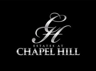 7475 NW Pampas Ln, Parkville, MO 64152