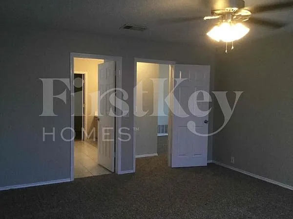 820 Big Sky Ln — Photo 9