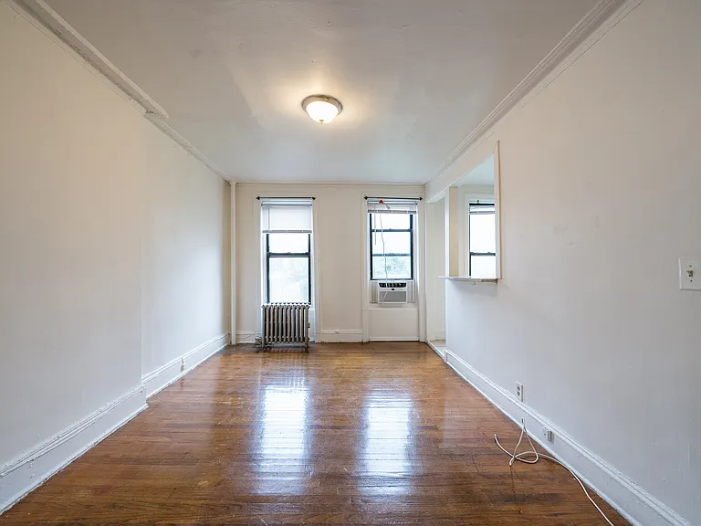 109 Luquer St #B1 — Photo 5
