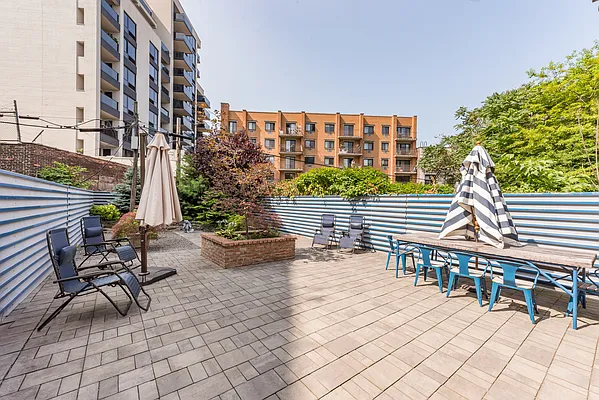 Rented by Modern Spaces | media 9