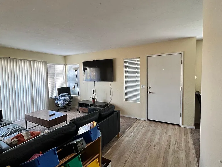 201 Diamond Way #222 — Photo 9