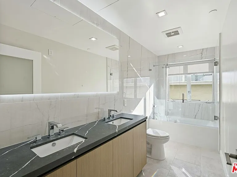 1006 Hancock Ave #C — Photo 10