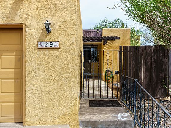 2nd image of 29 Calle Playa Del Sol NE