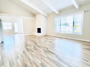 442 Irvine Ave, Newport Beach, CA 92663