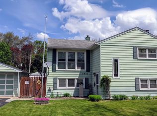 2612 Grouse Ln, Rolling Meadows, IL 60008