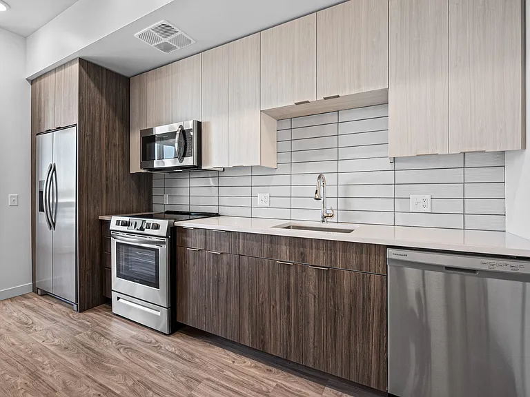Carraway Apartments — Photo 6